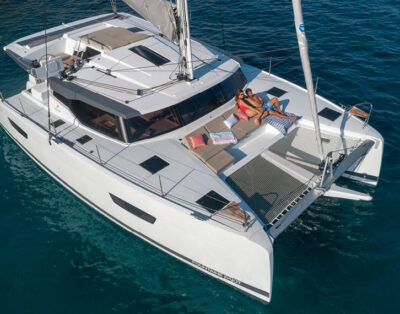 Fountaine Pajot Astrea 42