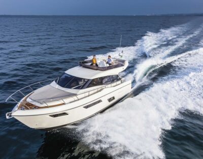 Ferretti Yachts 450