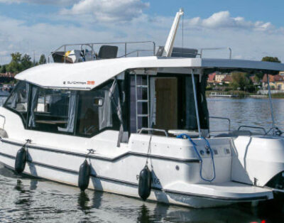 SunCamper 35 Flybridge