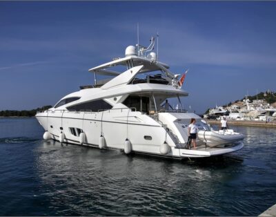 Sunseeker 25m Luxury Yacht