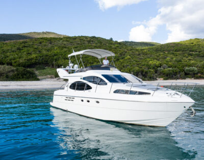 Azimut 46 Fly