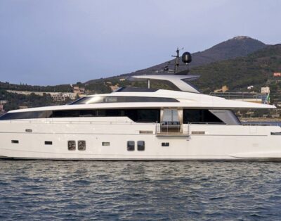 Brandnew 32m Sanlorenzo Superyac