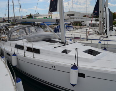 Hanse 415