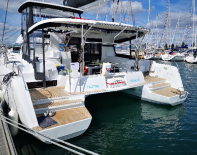 Lagoon 42 Owner Version