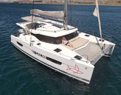 Fountaine Pajot Lucia 40