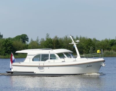 Linssen 30 Sedan