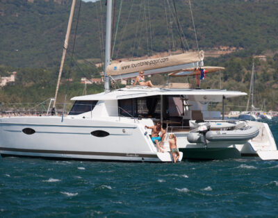 Fountaine Pajot Helia 44 Quatuor