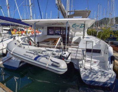 Fountaine Pajot Lucia 40 Quatuor