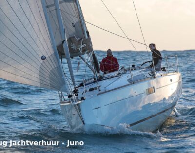 Jeanneau 349