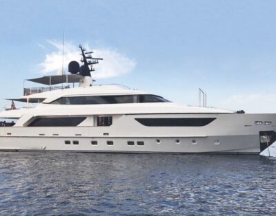 Luxury Yacht Sanlorenzo 122