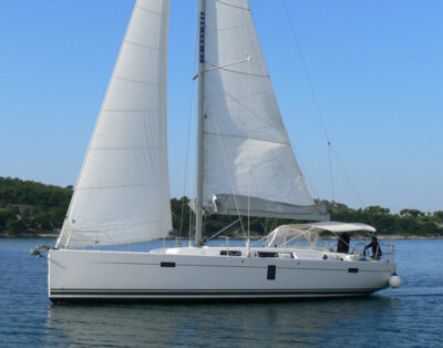 Hanse 445