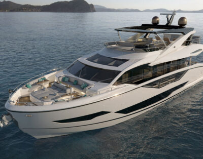 Brandnew Sunseeker 87 with Fly