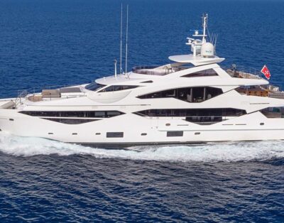 Sunseeker 131 Luxury Yacht
