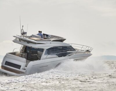 Prestige 520 Flybridge