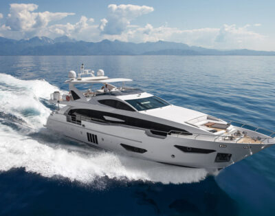 Azimut 30 m