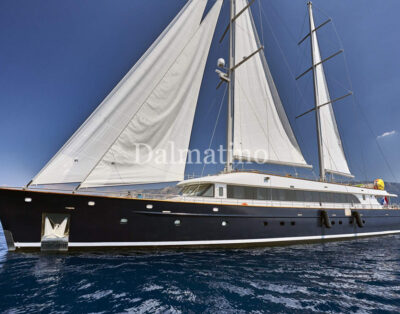 Custom Sailing Yacht 43 mt
