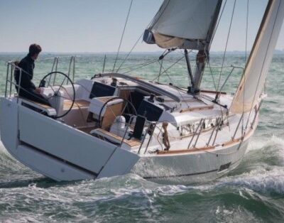 Dufour 350 Adventure