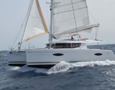 Fountaine Pajot Helia 44