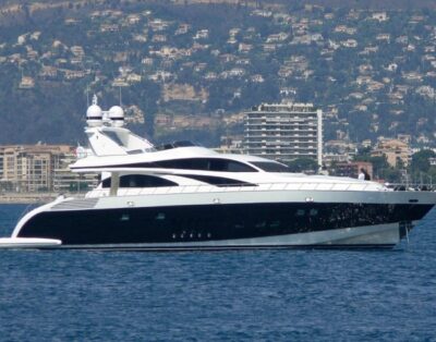 Leopard Yachts 32